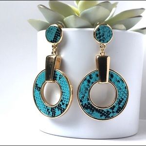 Turquoise snake print faux leather dangle summer fun earring